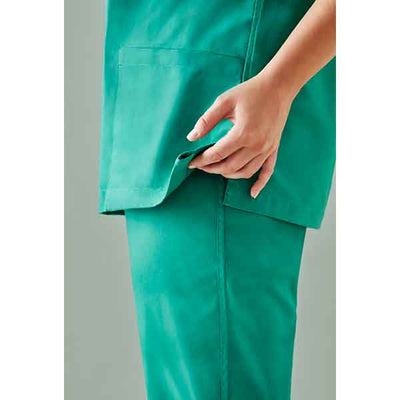 Biz Care Scrub Top Unisex Hartwell Reversible CST150US Surgical Green Close up side split